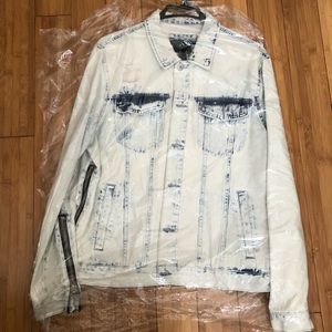 Hyper bleached denim jacket